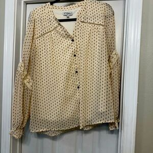 Polagram brand long sleeve shirt, size large.